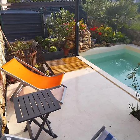 Bed & Breakfast Le Nid Douillet Chervettes